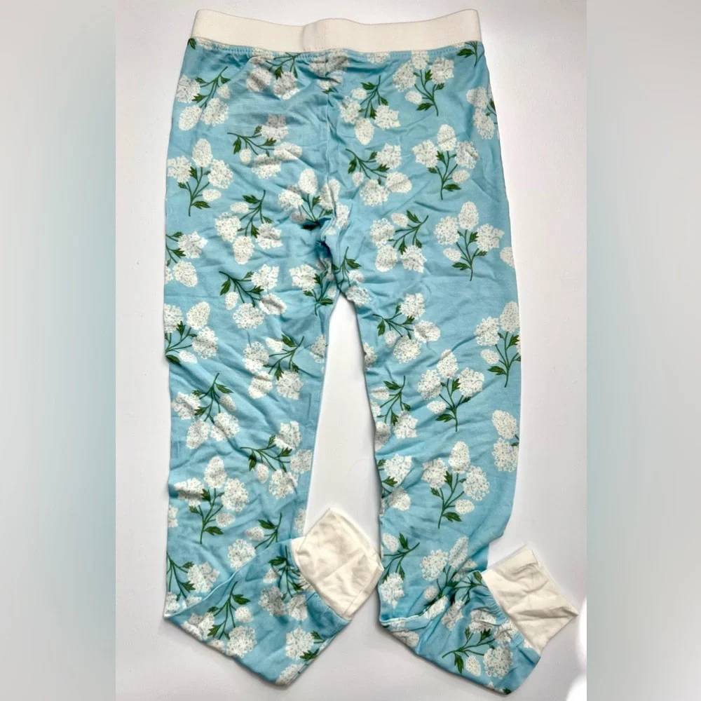 NWT Poppy Kids Co Hydrangea Long Sleeve and Pants Pajamas, Size 4T - Picture 6 of 7